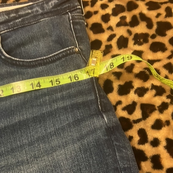 - Rag & Bone Cate Mid Rise Shorty Skinny - Picture 6 of 15